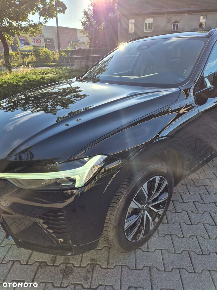 Volvo XC 60 B4 B Plus Dark - 5
