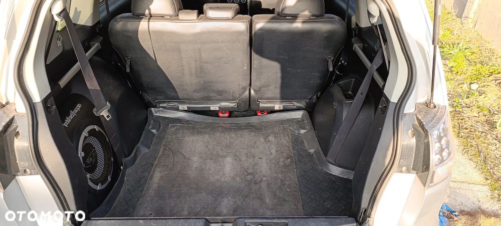 Mitsubishi Outlander 3.0 V6 XLS - 8