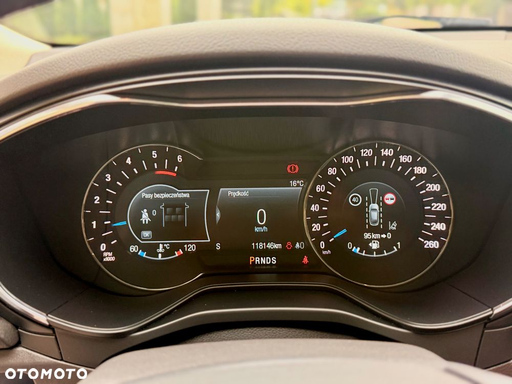 Ford Mondeo 2.0 EcoBlue Titanium - 22