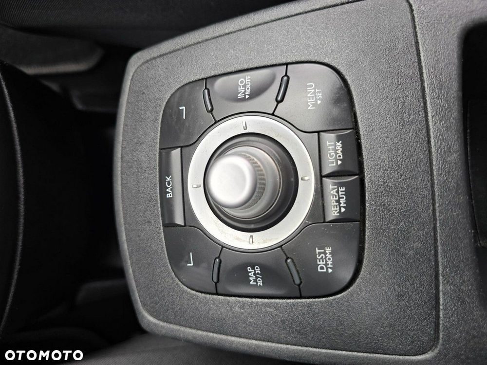 Renault Scenic - 26