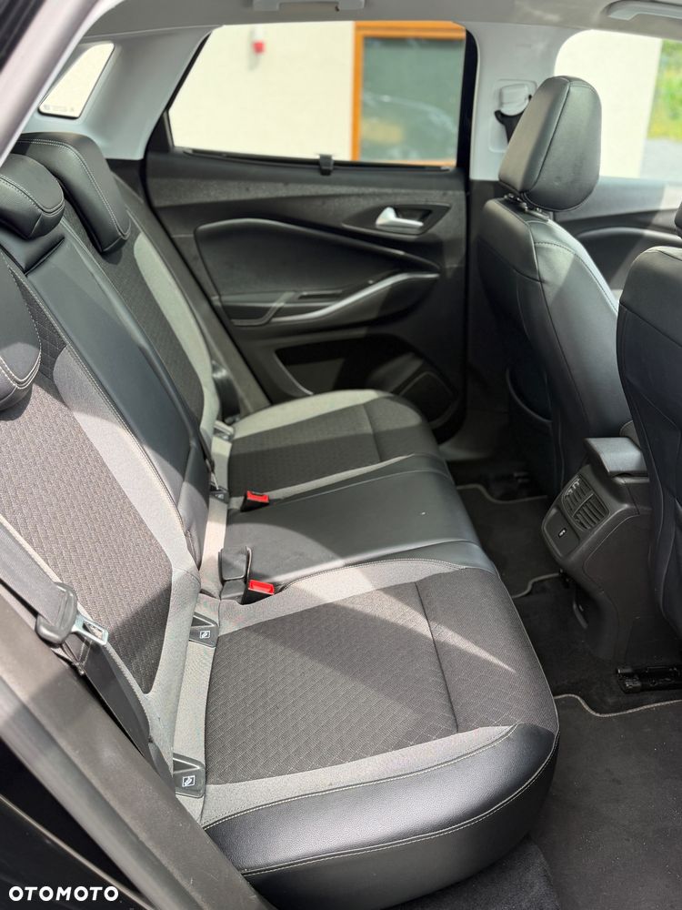 Opel Grandland X - 18