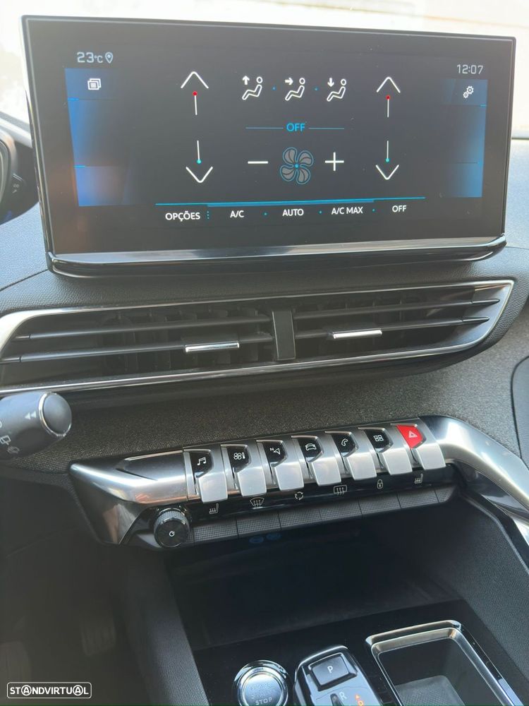 Peugeot 5008 1.2 PureTech Allure Pack EAT8 - 23
