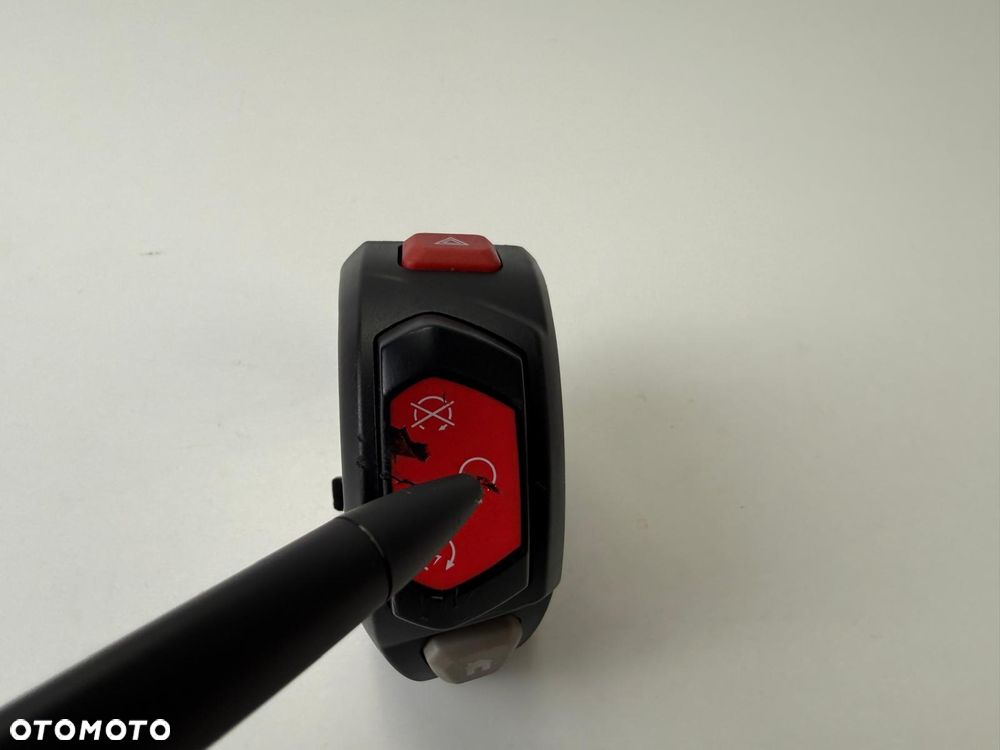 Prawy przełącznik Triumph Street Triple 765 RS 2023+ - 9