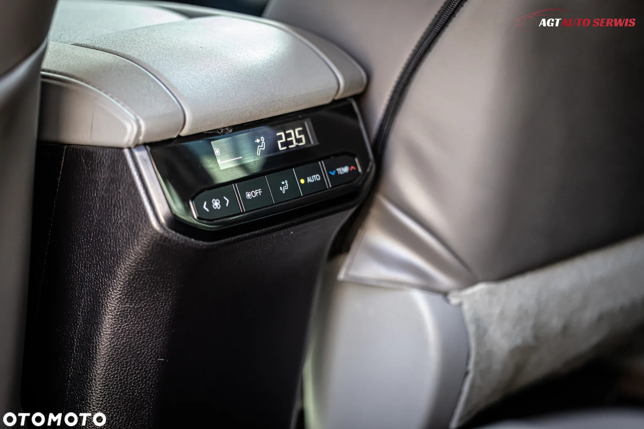 Toyota Highlander ver-2-5-hybrid-comfort - 34