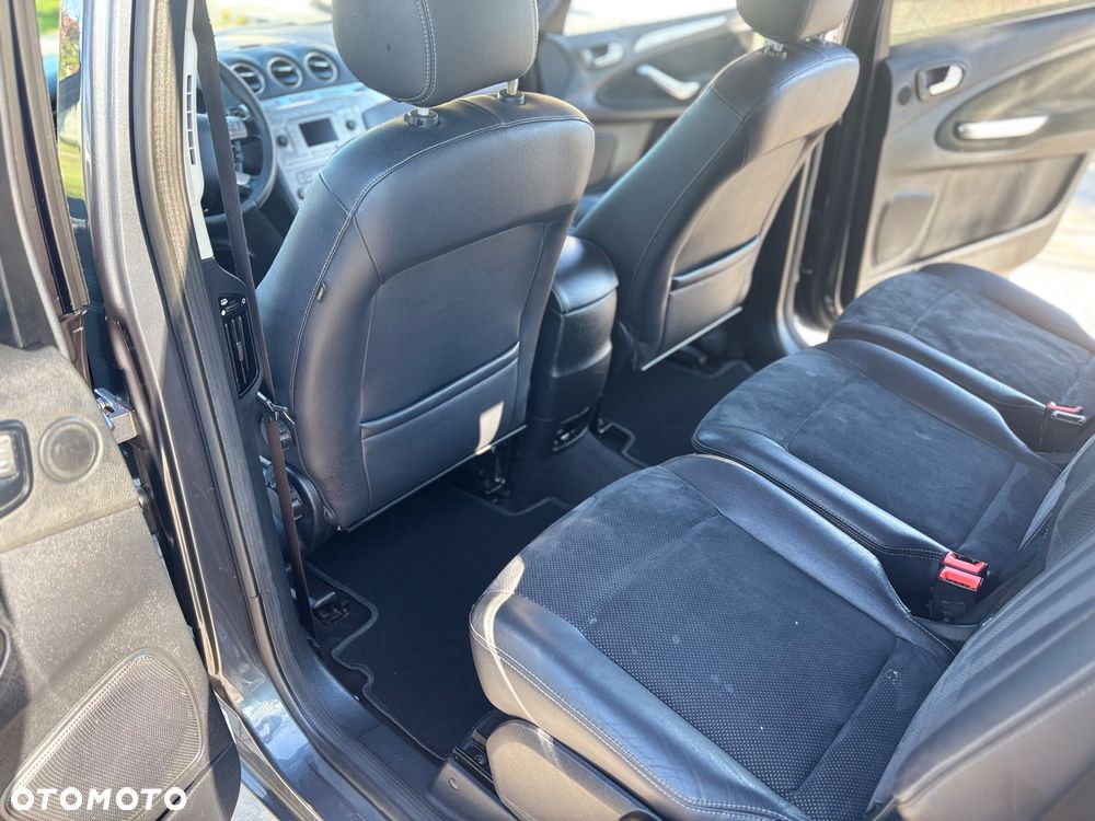 Ford S-Max 2.0 TDCi Titanium - 25