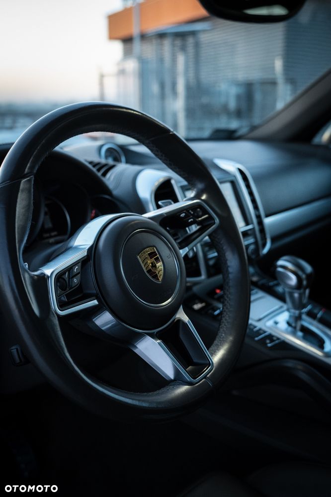 Porsche Cayenne S Diesel - 26