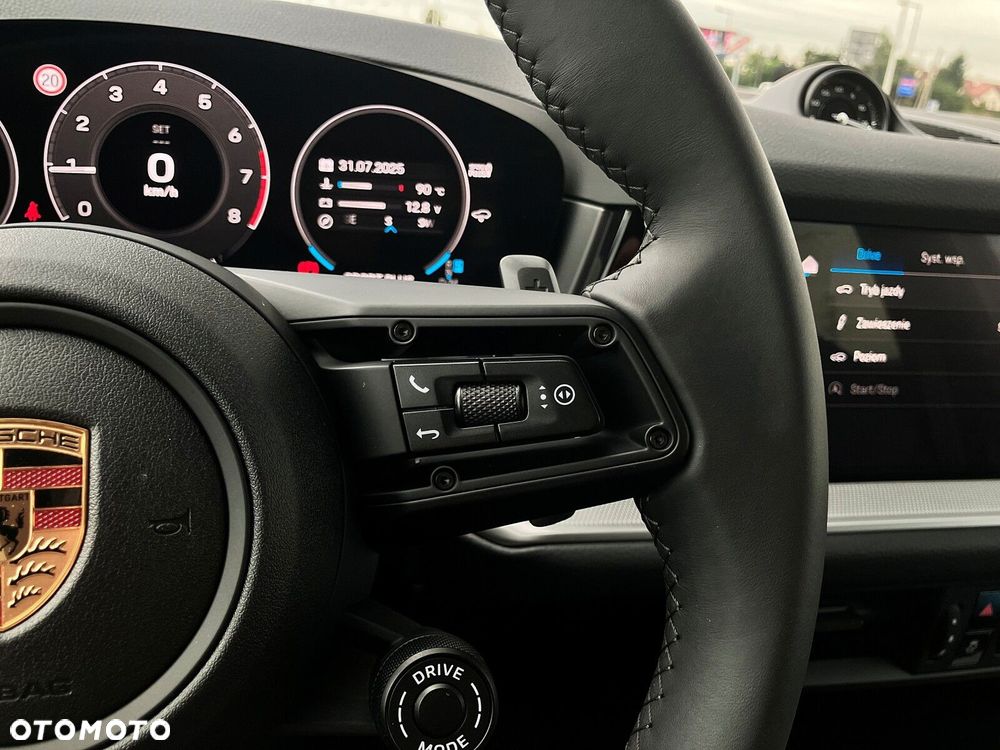 Porsche Cayenne Coupe - 27