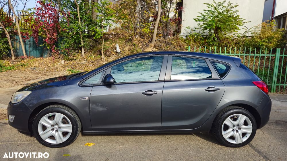 Opel Astra - 13