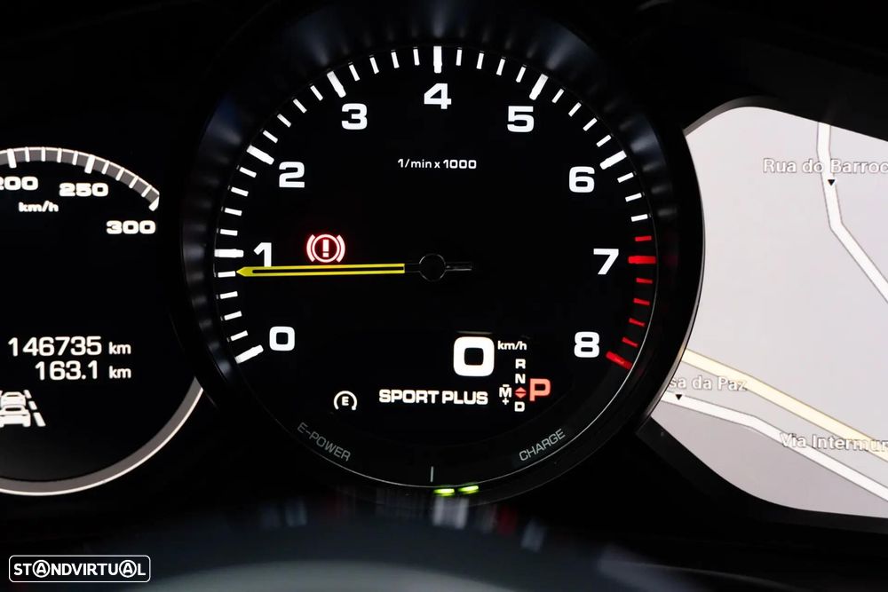 Porsche Panamera Sport Turismo 4 E-Hybrid Platinum Edition PDLS - 13