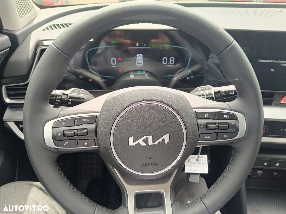 Kia Sportage 1.6 T-GDI 6MT HP 4x2 MHEV Urban - 13