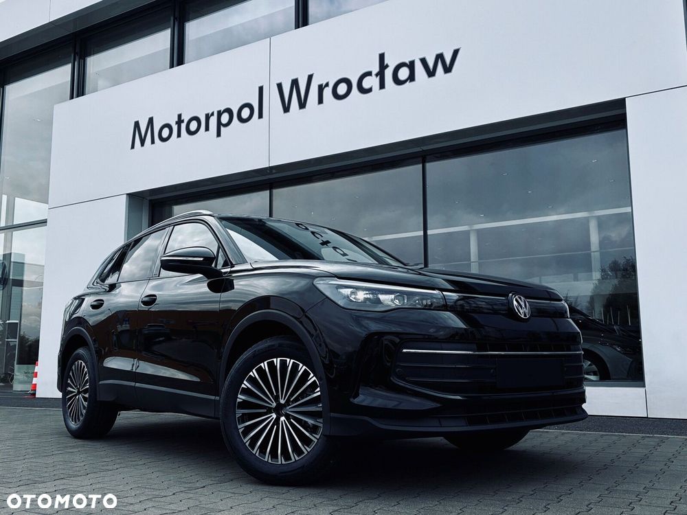 Volkswagen Tiguan - 12