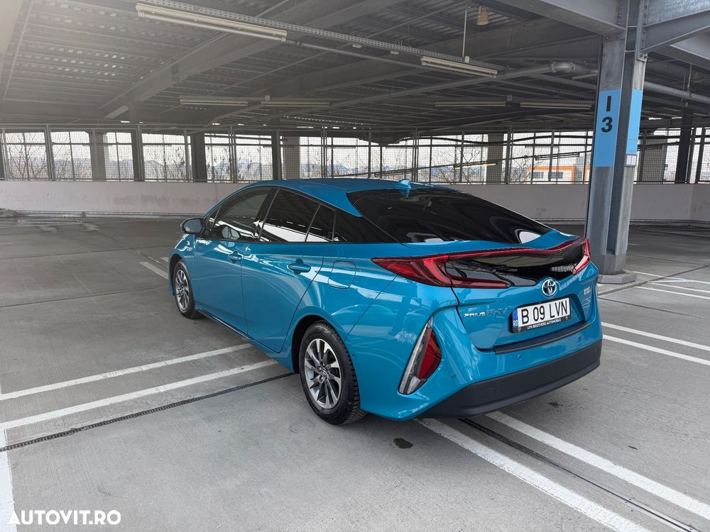 Toyota Prius - 7