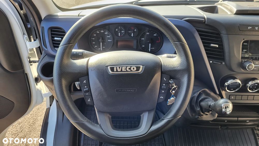Iveco Daily 35S180 / doka / auto brygadowe / 6 osobowe / - 26