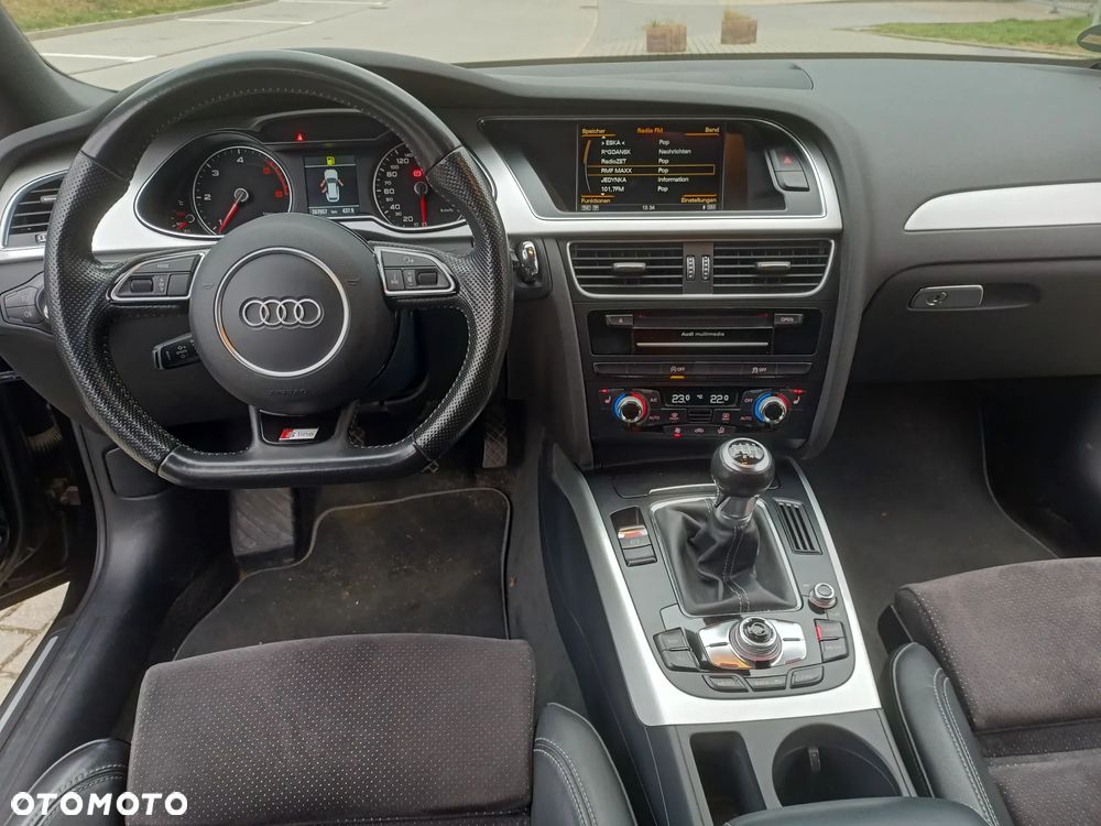 Audi A4 Avant 2.0 TDI DPF clean diesel S line Sportpaket - 11