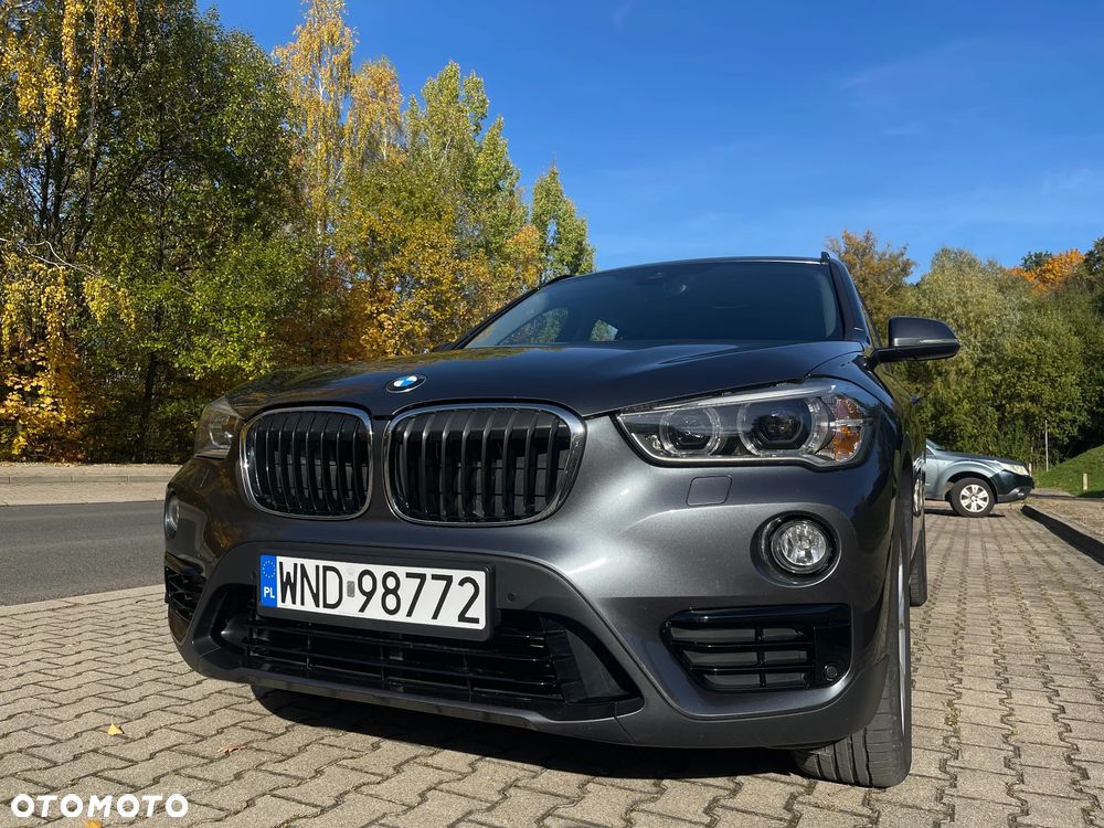 BMW X1 xDrive25d Sport Line - 3
