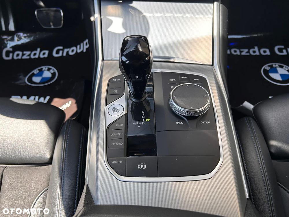 BMW Seria 3 320d xDrive MHEV M Sport sport - 33