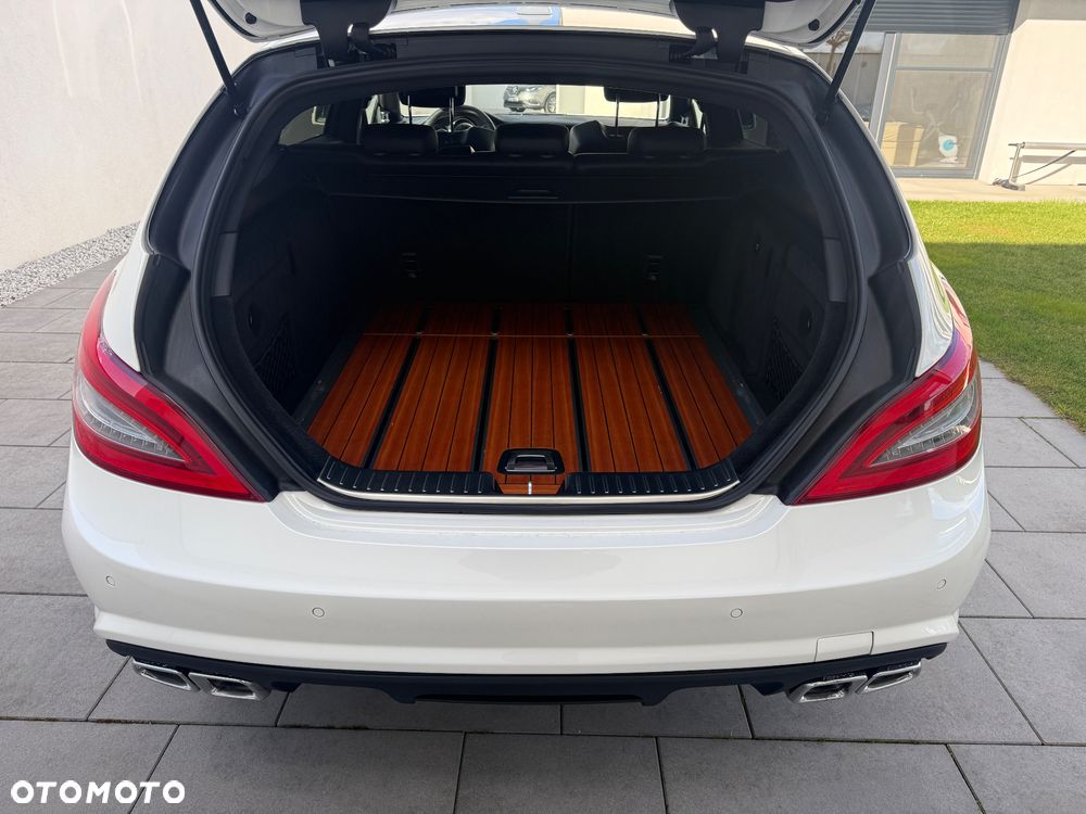 Mercedes-Benz CLS 63 AMG AMG SPEEDSHIFT MCT - 14