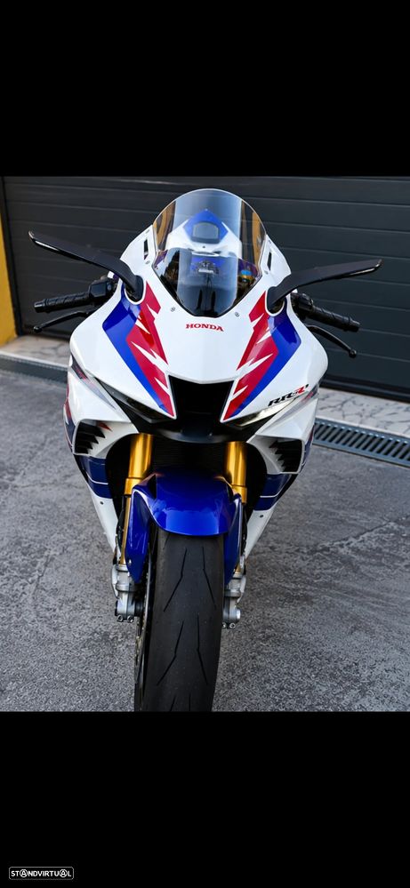 Honda CBR CBR1000RR-R Fireblade SP 30th Anniversary - 14