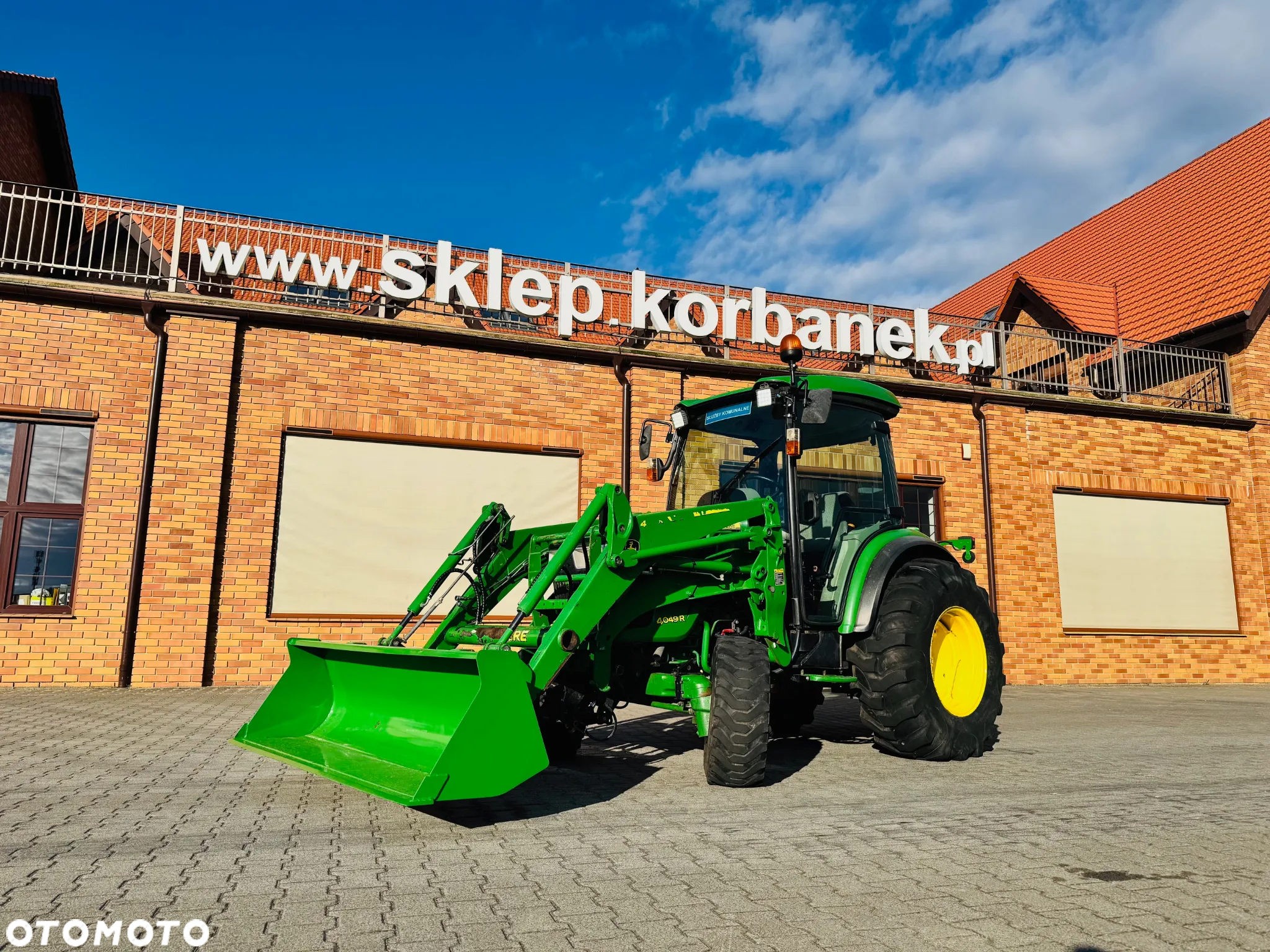 John Deere Seria R 4049R Dostępny od ręki w stanie idealnym - 3