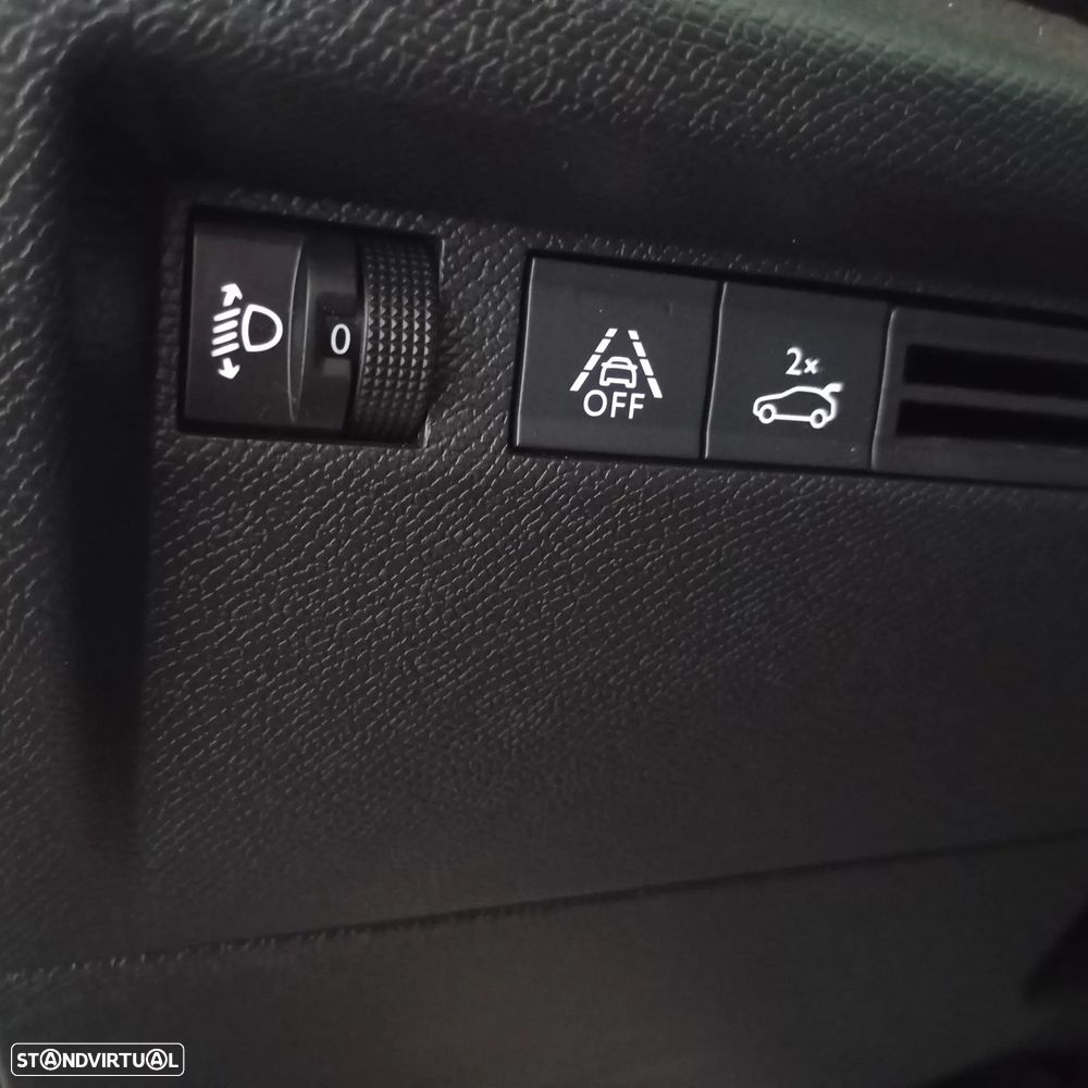 Citroën C4 X 1.2 PureTech Feel - 14