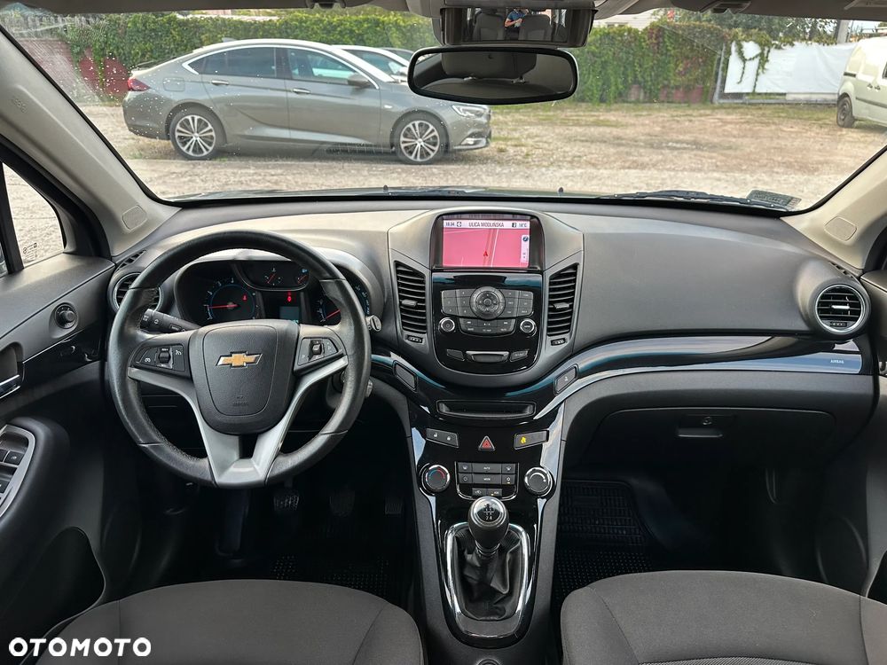 Chevrolet Orlando - 22