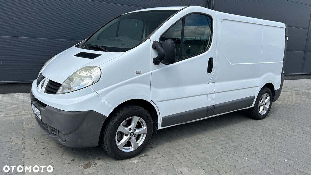 Renault Trafic - 2