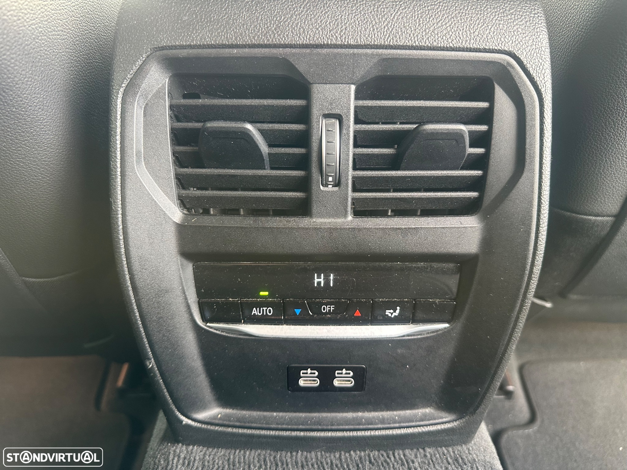 BMW 320 d Touring Pack Desportivo M Auto - 28