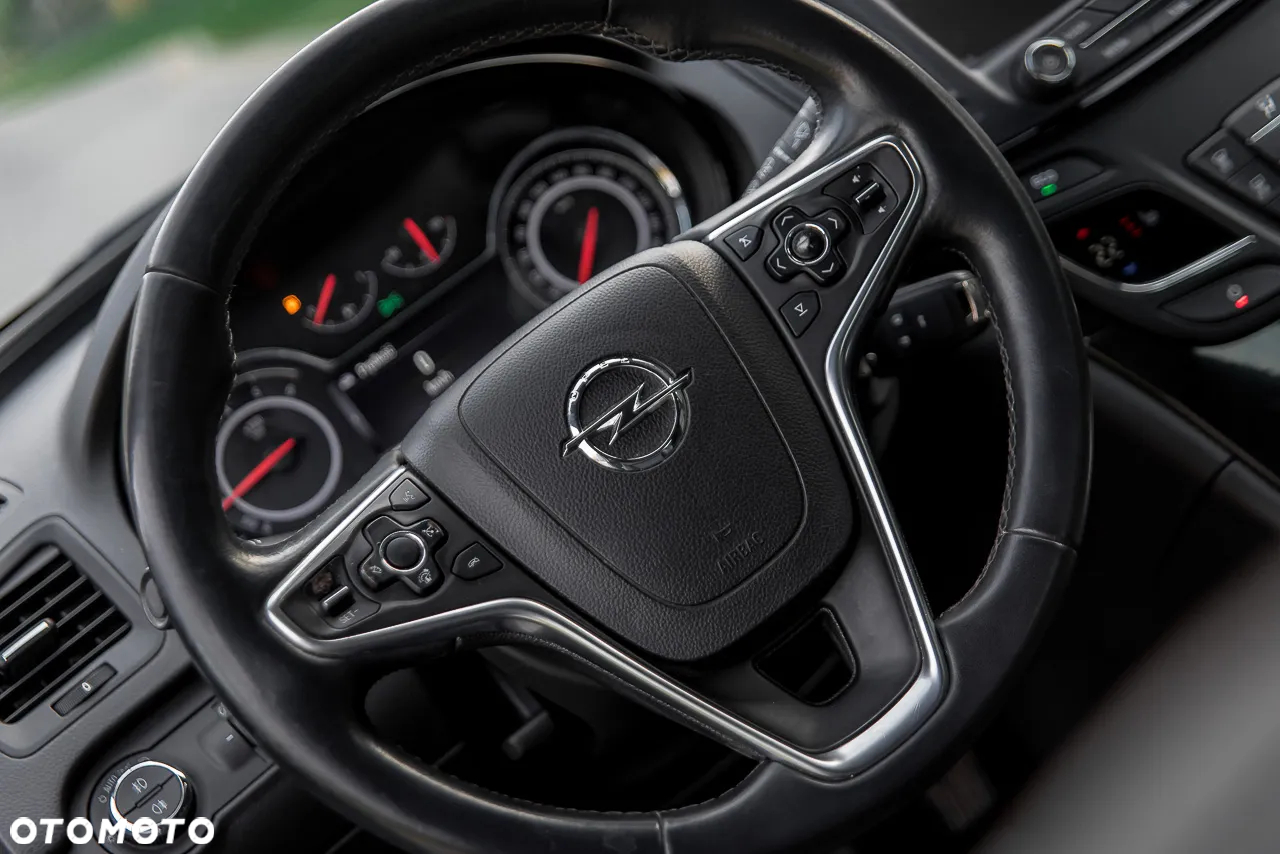Opel Insignia 2.0 CDTI Cosmo ecoFLEX S&S - 20