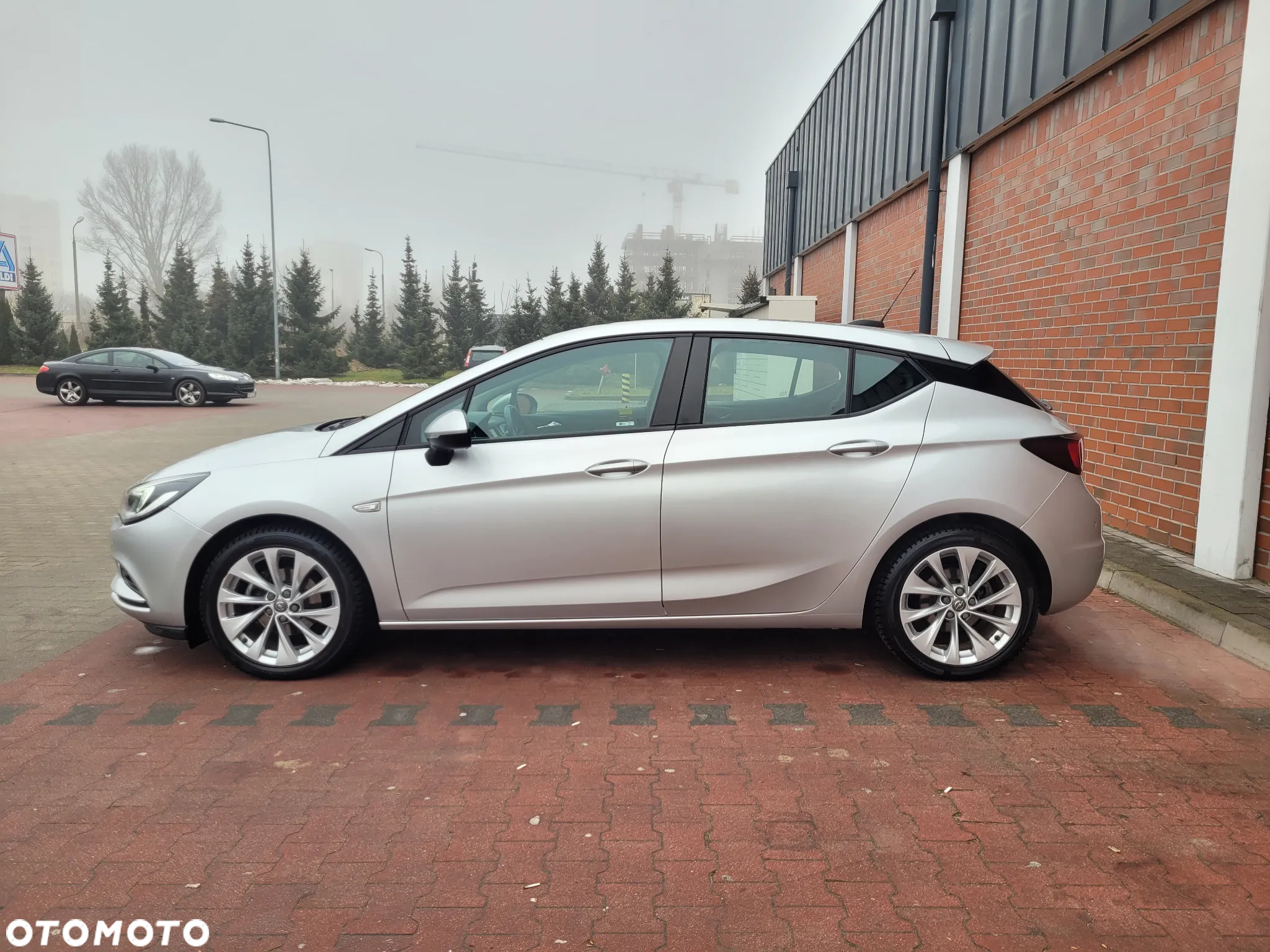 Opel Astra 1.4 Turbo Start/Stop Dynamic - 4