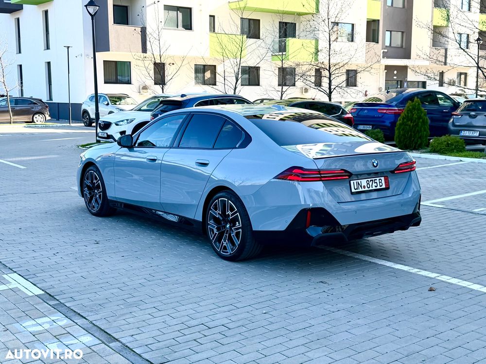 BMW Seria 5 520i AT MHEV - 3