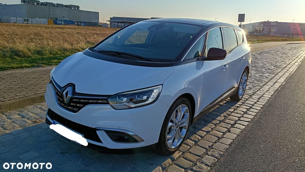 Renault Grand Scenic - 1