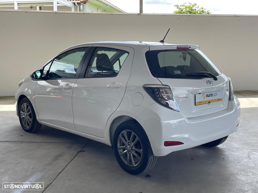 Toyota Yaris 1.33 VVT-i Active - 3