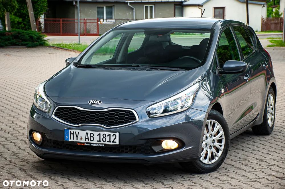 Kia Ceed 1.4 CVVT EX - 10