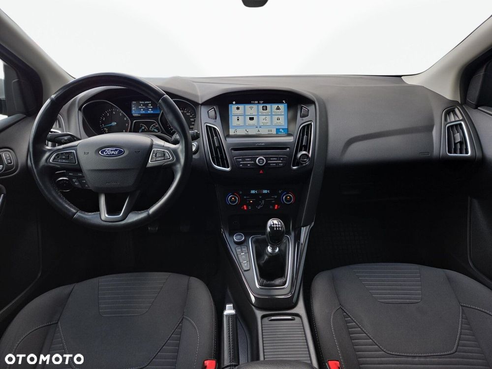 Ford Focus 1.5 EcoBoost Active - 10