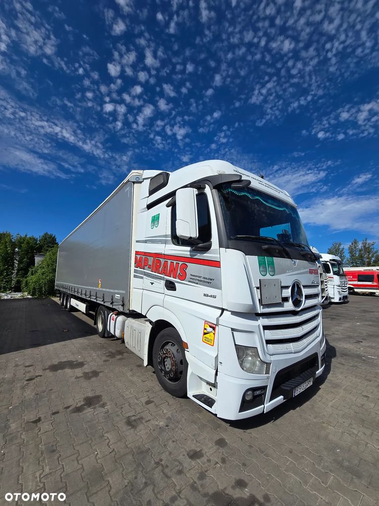 Mercedes-Benz 1845 ACTROS - 2