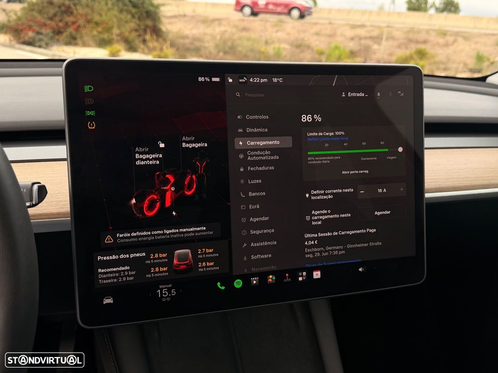 Tesla Model Y Performance Dual Motor AWD - 19