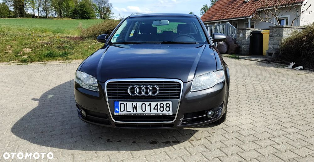 Audi A4 Avant 2.0 TDI DPF - 8