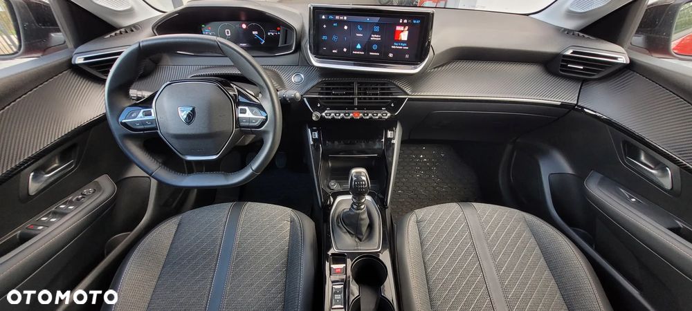 Peugeot 208 1.2 T Allure S&S - 14