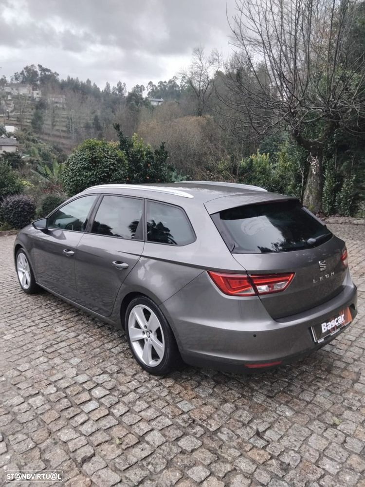 SEAT Leon ST 1.6 TDI S&S Style - 6