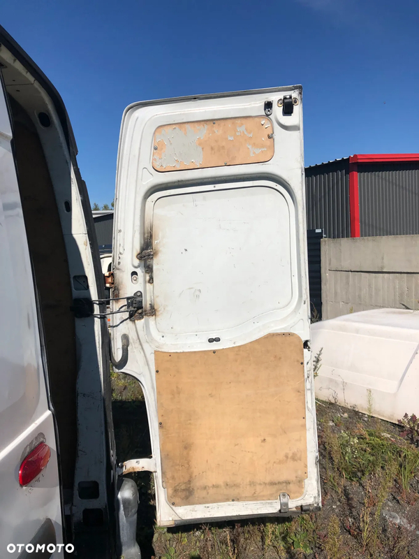 OPEL MOVANO II DRZWI TYLNE LEWE