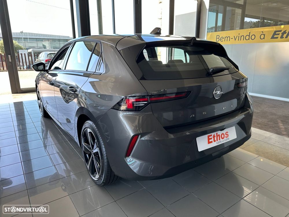 Opel Astra 1.2 T Edition - 5