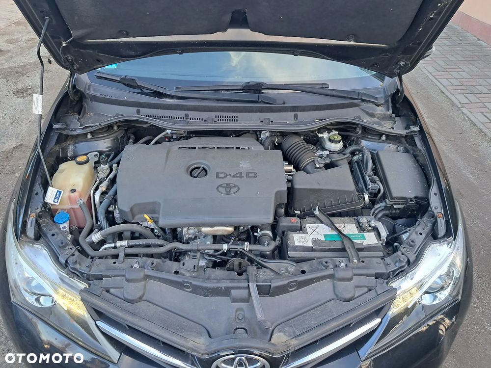 Toyota Auris - 17
