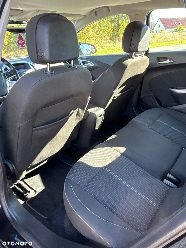Opel Astra - 11