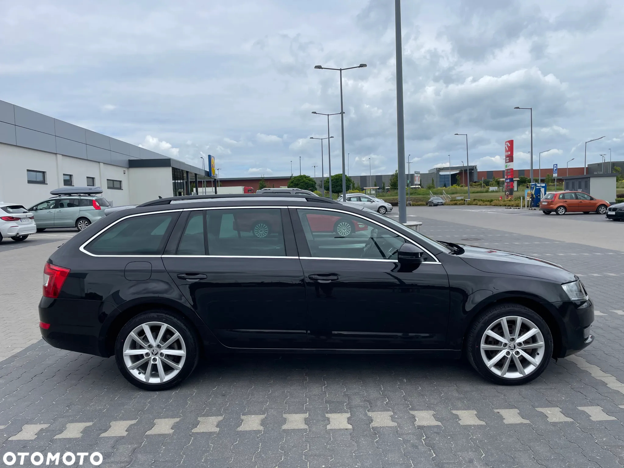 Skoda Octavia 1.8 TSI Joy DSG - 9