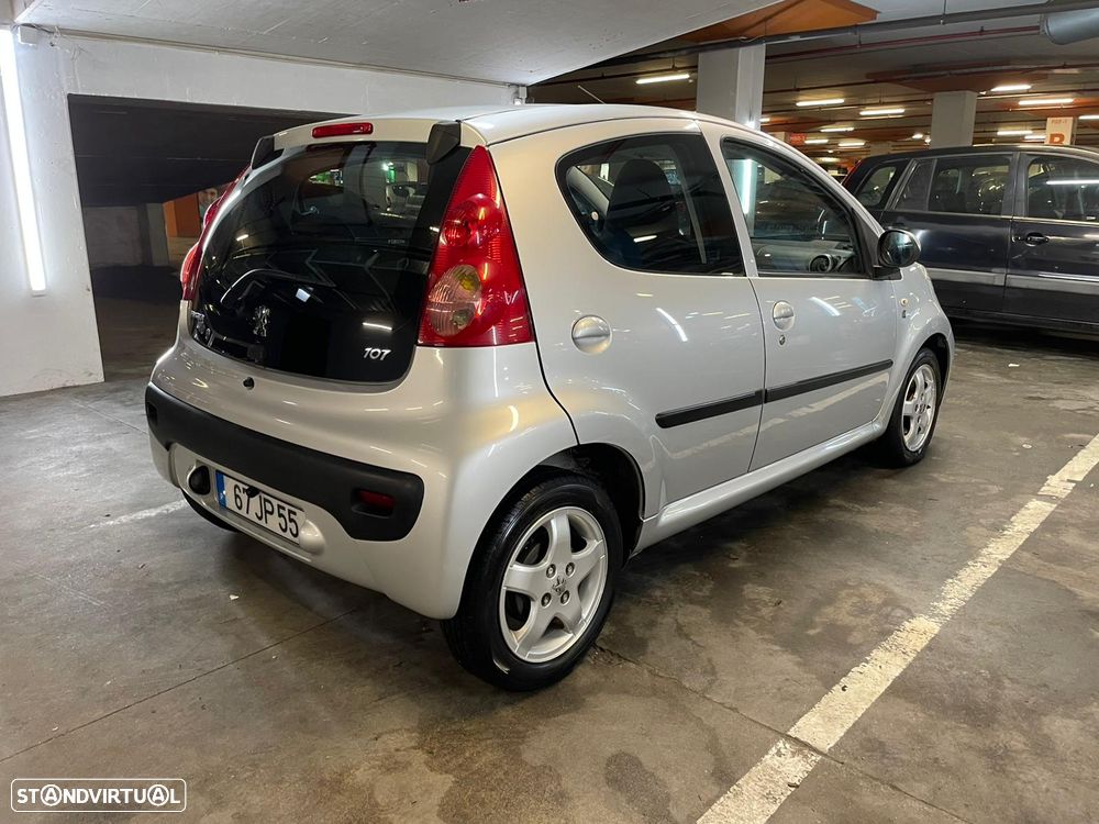 Peugeot 107 - 6