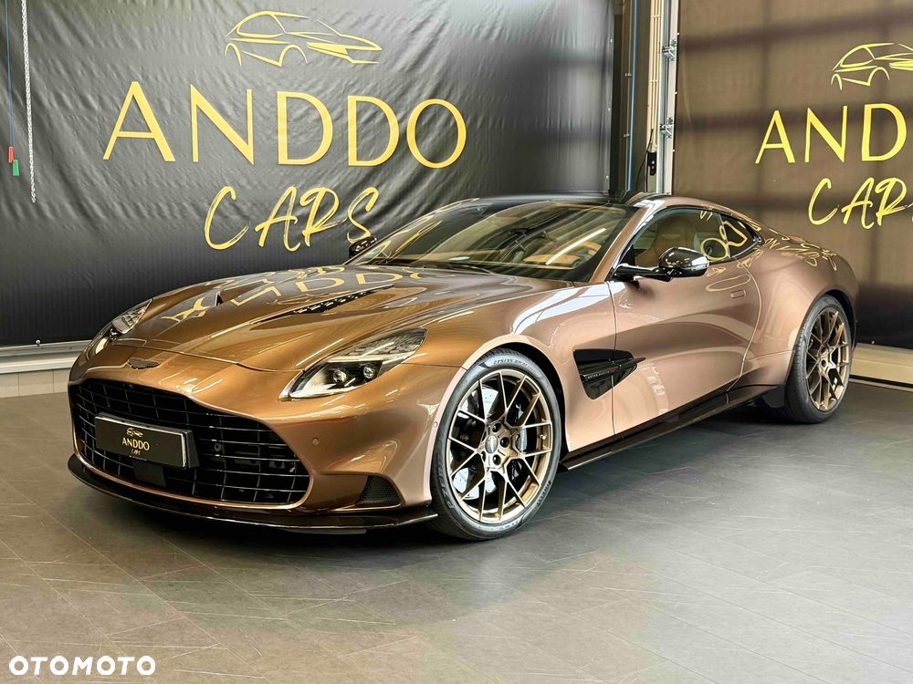 Aston Martin Vanquish - 6