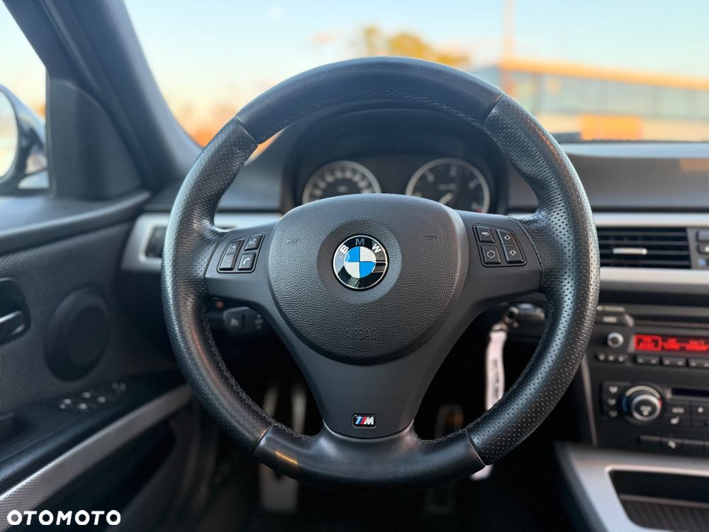 BMW Seria 3 - 16