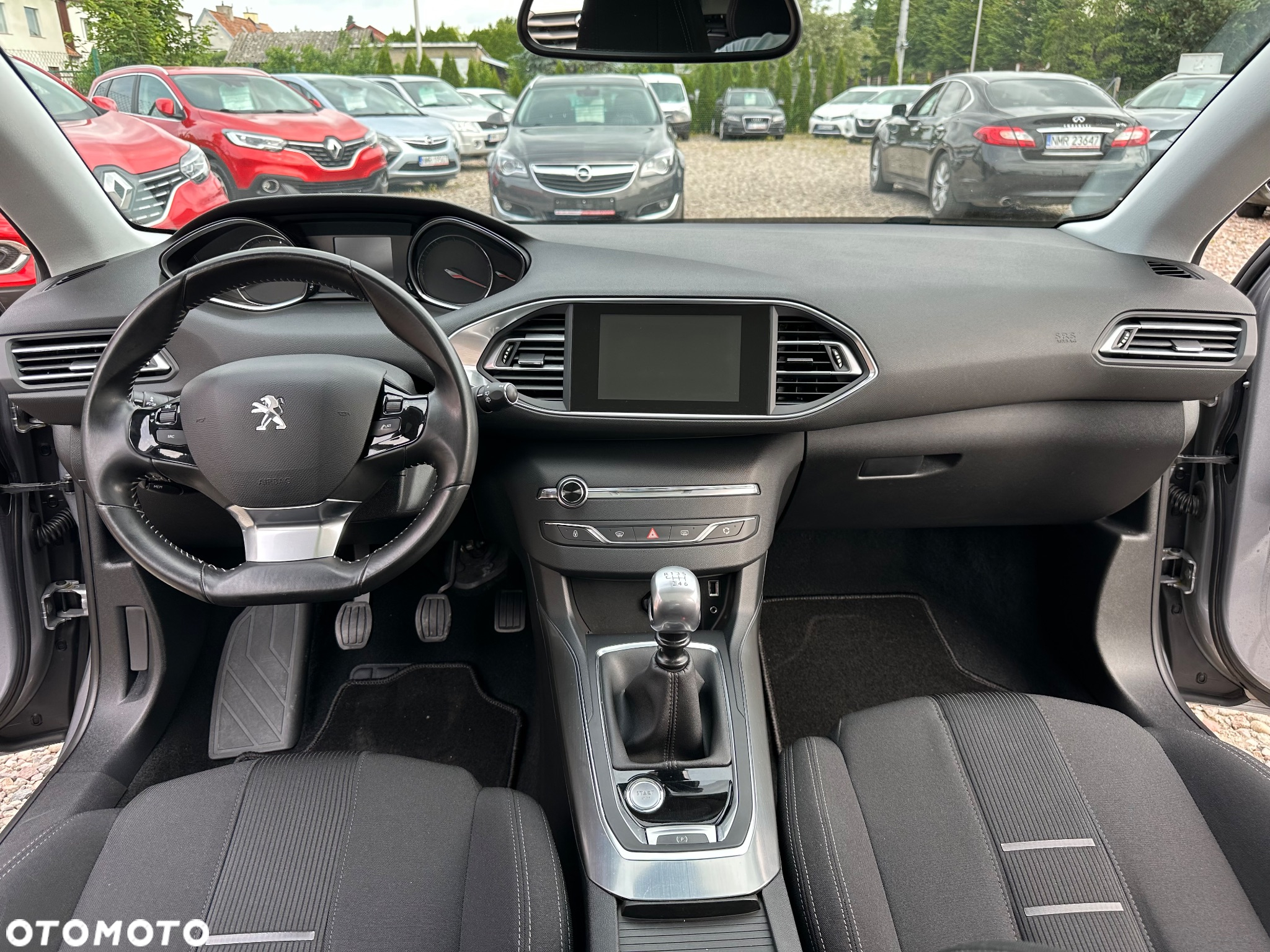 Peugeot 308 - 9