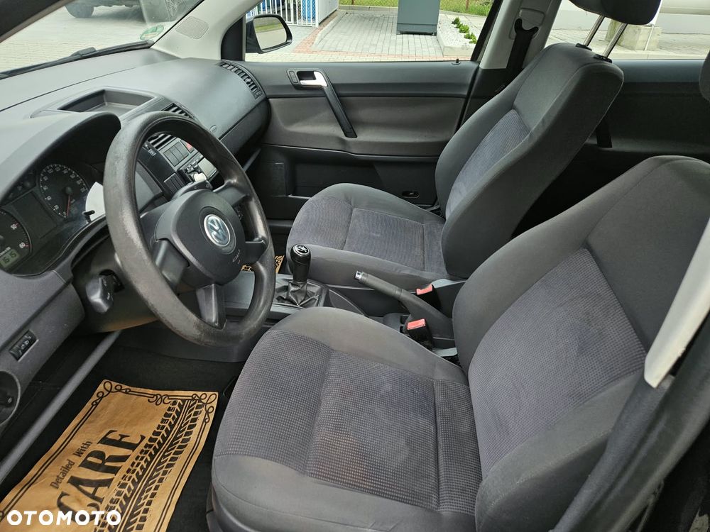 Volkswagen Polo 1.4 TDI Goal - 11