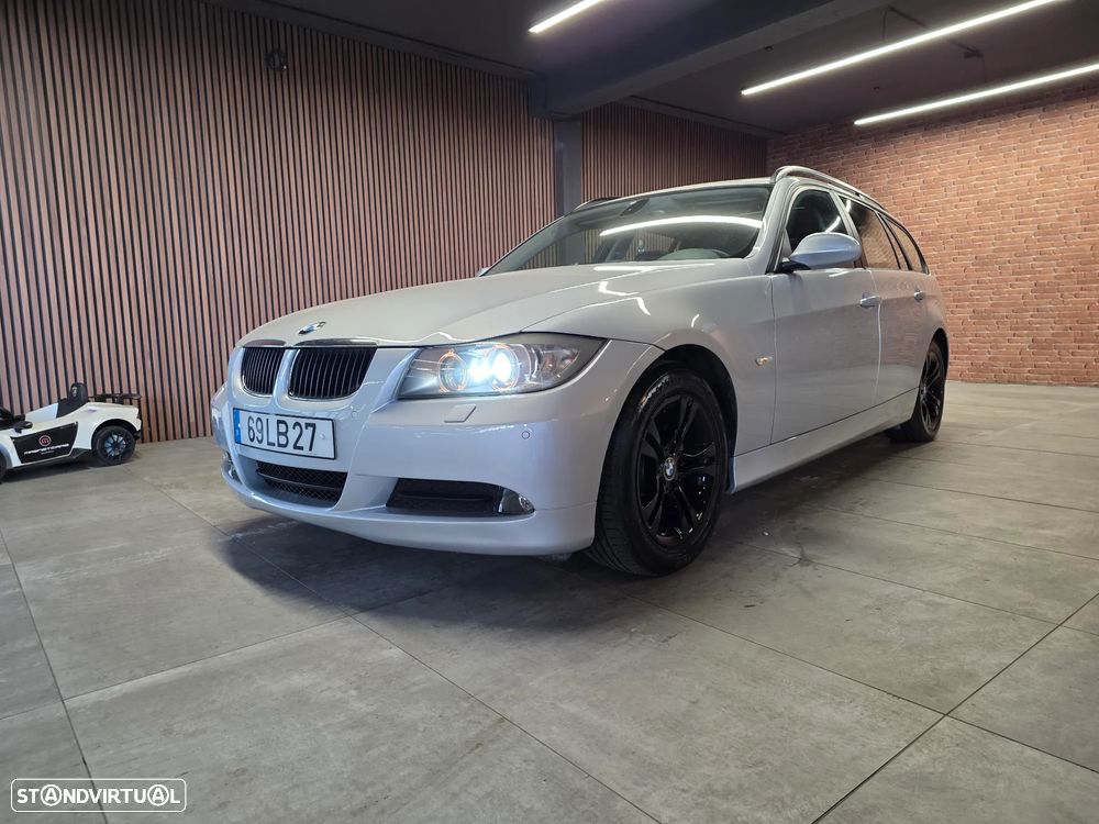 BMW 320 d Navigation - 12